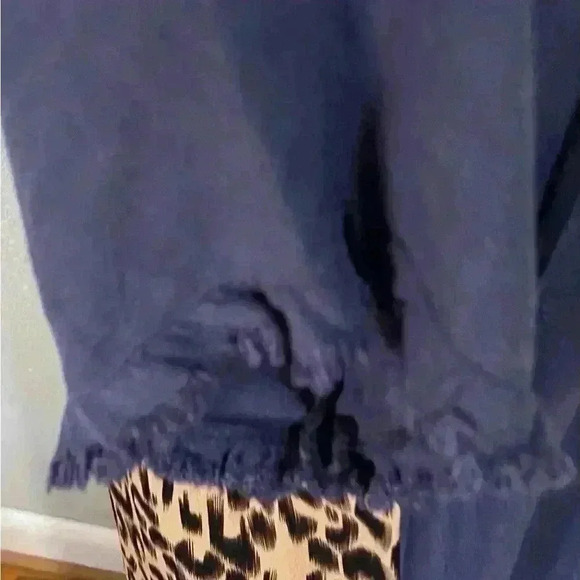 UMGEE USA Women’s S Shift Dress Blue High Low Leopard Raw Hem Short Sleeves NWT - Picture 5 of 8